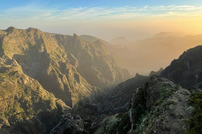 PR1 Sunrise Pico do Arieiro Self-Guided Hiking Transfer - Who this sunrise PR hike is best for