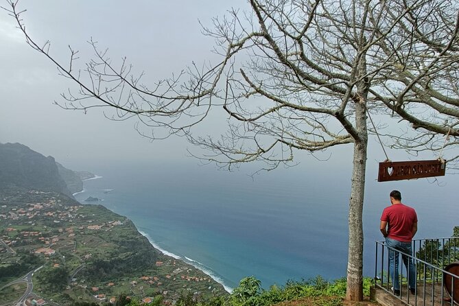 Private East True Mountains to Santana and Ponta de Sao Lorenco - Waterfall between agricultural fields, a calm mid-afternoon pause
