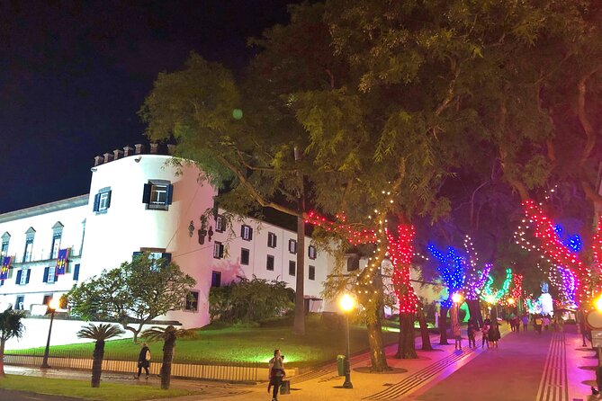 Private Funchal Christmas Light Tour - Duration, timing, and dressing for a night walk