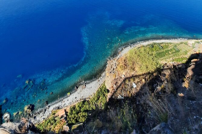 Private Jeep Tour up to 3 People: Amazing West Natural Pools - Cabo Girão skywalk: 580 meters of cliff drama