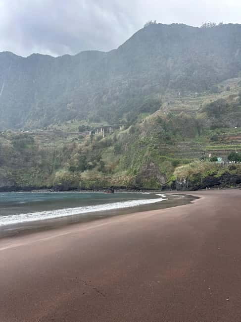 Private Madeira Nature Jeep Tour: Interior and North Coast - Santana and the feel of rural Madeira