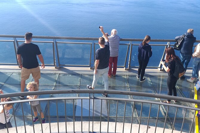 Private Madeira tour 8 people - Comfort and what is not included on board