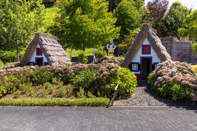 Private Service Madeira Theme Park Visit - Santana - Food, drinks, and shopping, plan it like a grown-up