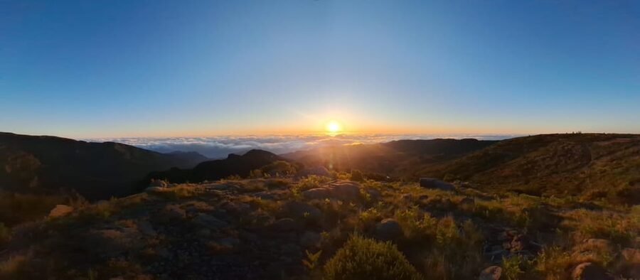 Private Sunrise Pico Areeiro and Hike (optional) - Quick take: what makes this sunrise tour a good pick