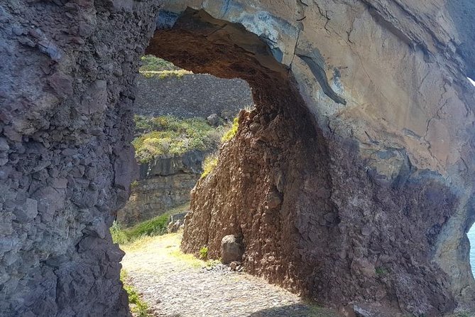Private Tour South Madeira - Stop 1: Ponta do Sol for a quick coastal reset