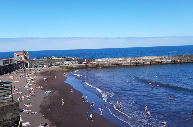 Private Transfer to Seixal Black Sand Beach - Who this private Seixal transfer is best for