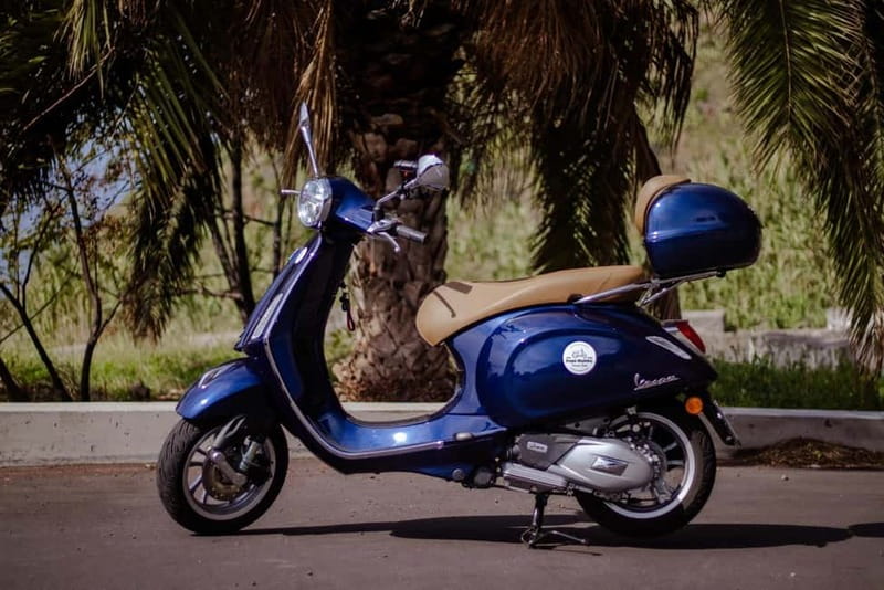 Private Vespa Tour Nun´s Valley,Câmara Lobos,CaboGirão(4hrs) - The guide makes the tour: Miguel’s safety-first, flexible style
