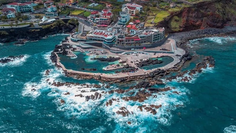 Private Vespa West Tour-Seixal,São Vicente,Porto Moniz(4hr) - Before you start: license rules, minimum age, and what to bring