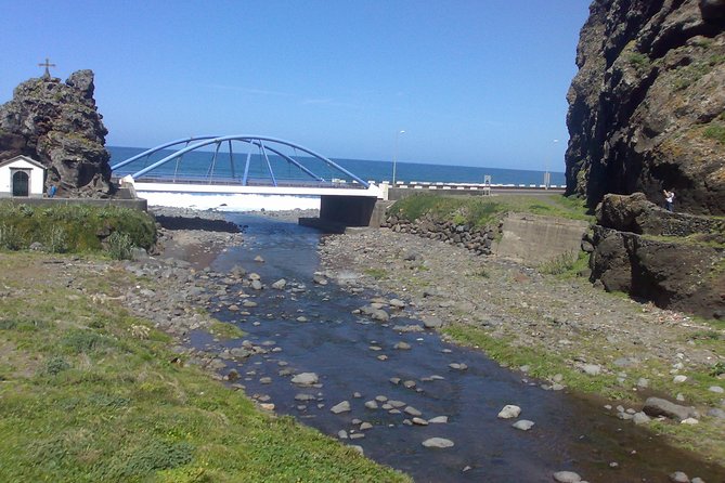 Private Waterfalls and Fanal Forest Tour - Stop 6: Porto Moniz, Natural Pools and Seafood Mood