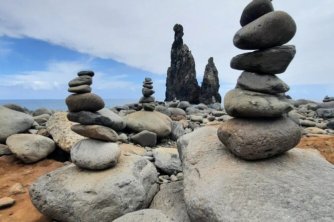 Private West Tour to Porto Moniz Pools and Fanal Forest - Ilheus da Ribeira da Janela: a rock formation that names the region