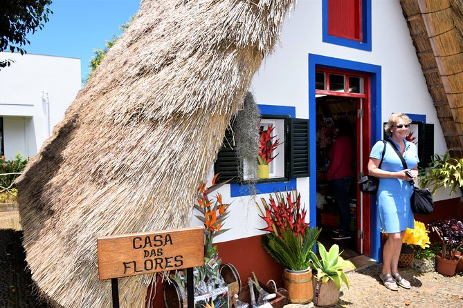 Santana / Typical Houses Tour - Machico Finish: History in the Place Names