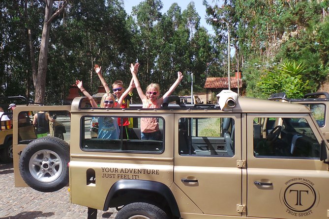 Skywalk, Amazing Views & Wine Tasting in Open Roof 4x4 Adventure - Price and logistics: what you are paying for