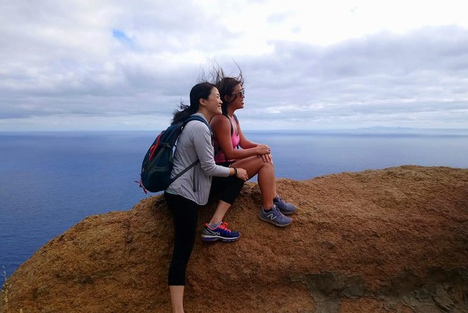 SUNRISE guided HIKE in Ponta de São Lourenço Natural reserve PR8 - What to bring for a 7:00 am start and a 4 to 5 hour morning