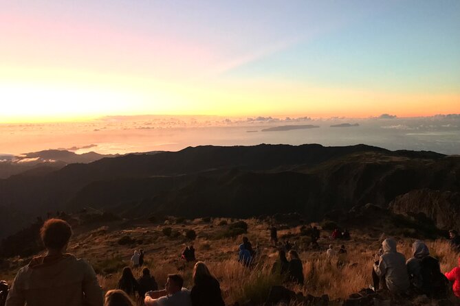 Sunrise & Hike : Pico do Areeiro to Pico Ruivo - Private Guided - What to wear and pack so the hike stays enjoyable