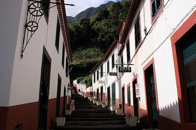 Tour - 8 Villages to the West - Caminho Real da Encumeada (PR12): the viewpoint at 1007 meters