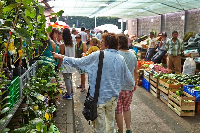 Traditional Sunday Market - Half Day Tour - 4x4 - Santo da Serra Farmers Market: Your Sunday Morning Snapshot
