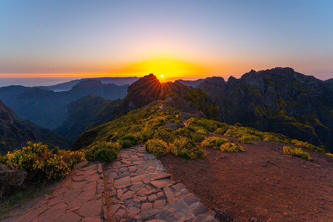 Transfer to Picos da Madeira - Pico do Arieiro and Pico Ruivo - Why the Achada do Teixeira Transfer Matters More Than You Think